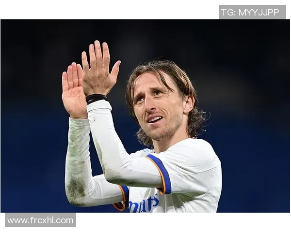 内斯塔:传奇中场大师的足球生涯与辉煌成就解析 内斯塔:传奇中场大师的足球生涯与辉煌成就解析