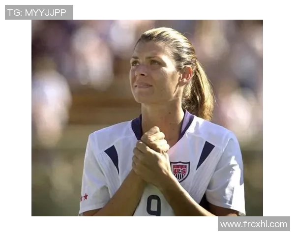 葡萄牙女足球星盘点:从历史传奇到新生代明星的崛起 葡萄牙女足球星盘点:从历史传奇到新生代明星的崛起