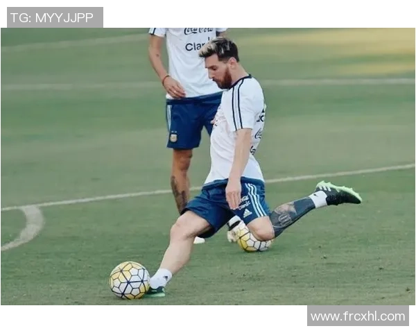 足球明星纹身揭秘 八字图案背后的深意与故事